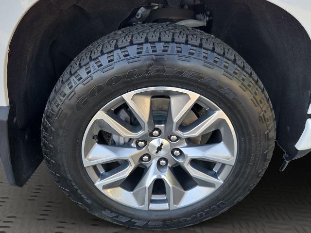 2022 Chevrolet Silverado 1500 4WD Crew Cab Short Bed RST
