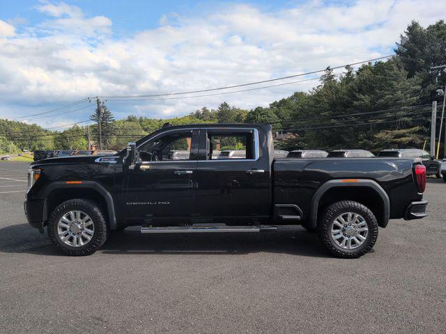 2022 GMC Sierra 2500HD 4WD Crew Cab Standard Bed Denali