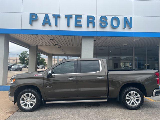 2023 Chevrolet Silverado 1500 4WD Crew Cab Short Bed LTZ