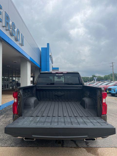 2023 Chevrolet Silverado 1500 4WD Crew Cab Short Bed LTZ