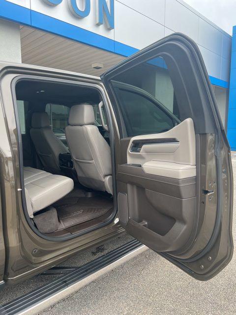 2023 Chevrolet Silverado 1500 4WD Crew Cab Short Bed LTZ