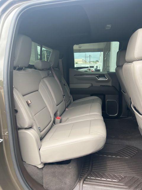 2023 Chevrolet Silverado 1500 4WD Crew Cab Short Bed LTZ