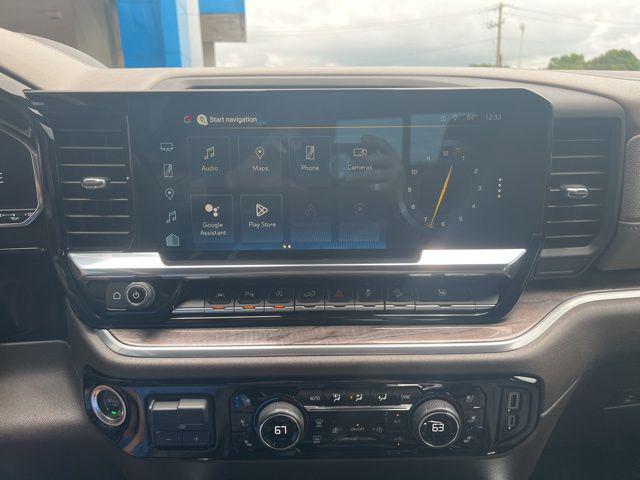 2023 Chevrolet Silverado 1500 4WD Crew Cab Short Bed LTZ