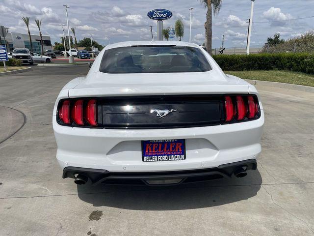 2022 Ford Mustang EcoBoost Fastback