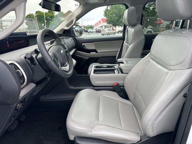 2025 Ford Expedition Active MAX
