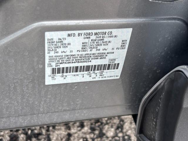 2023 Ford Edge Titanium
