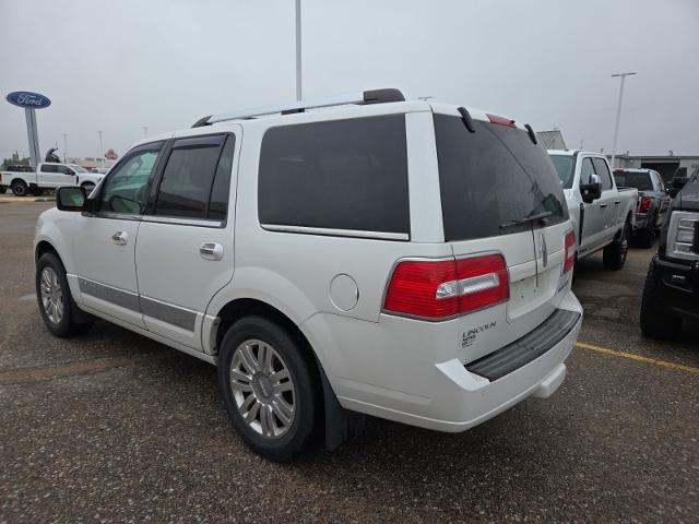 2011 Lincoln Navigator Base