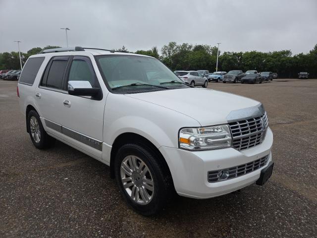 2011 Lincoln Navigator Base
