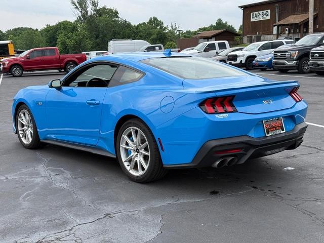 2024 Ford Mustang GT Premium Fastback