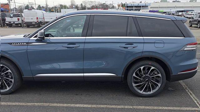 2025 Lincoln Aviator Reserve