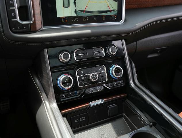 2024 GMC Yukon 4WD Denali Ultimate