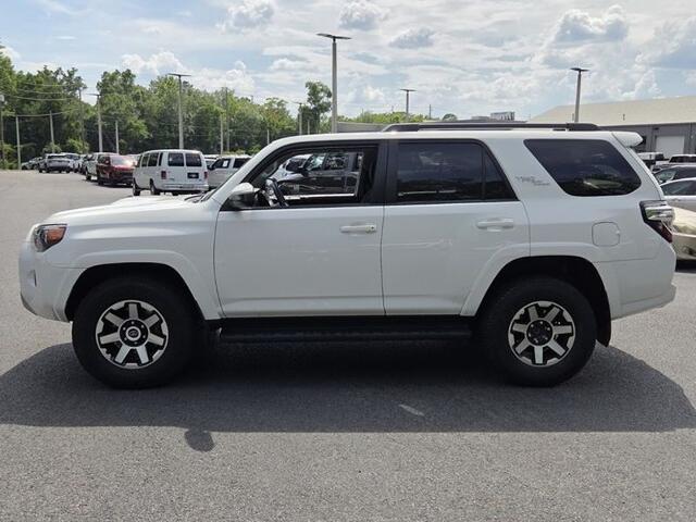 2022 Toyota 4Runner TRD Off Road