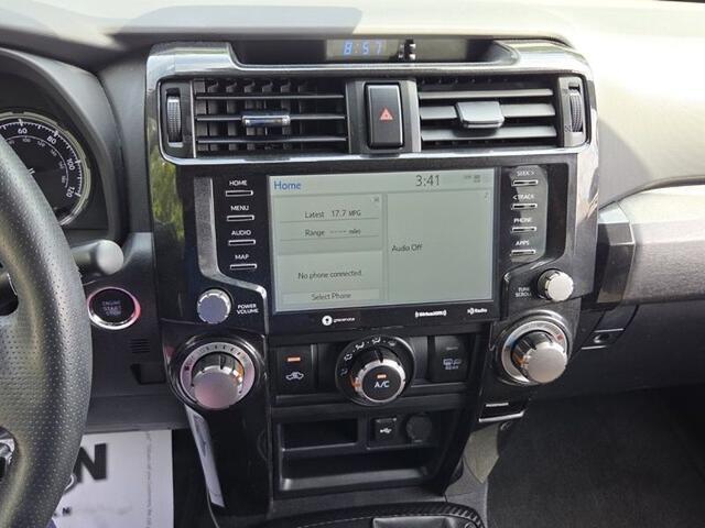 2022 Toyota 4Runner TRD Off Road