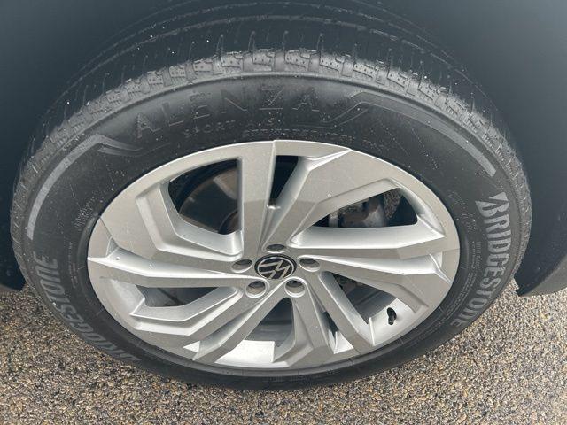2020 Volkswagen Atlas Cross Sport 2.0T SEL