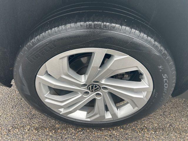 2020 Volkswagen Atlas Cross Sport 2.0T SEL