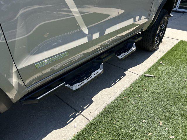 2023 GMC Canyon 4WD Crew Cab Short Box Elevation