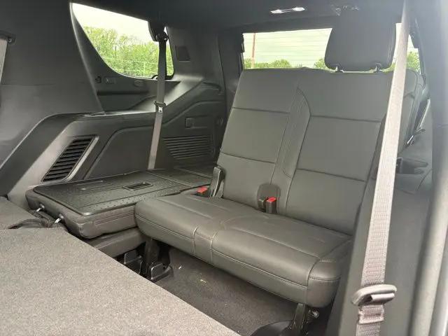 2026 Chevrolet Tahoe 4WD LT