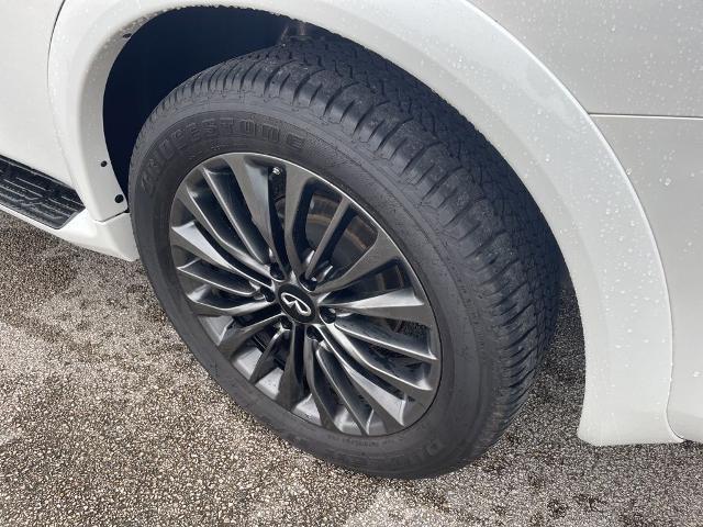 2024 INFINITI QX80 SENSORY AWD