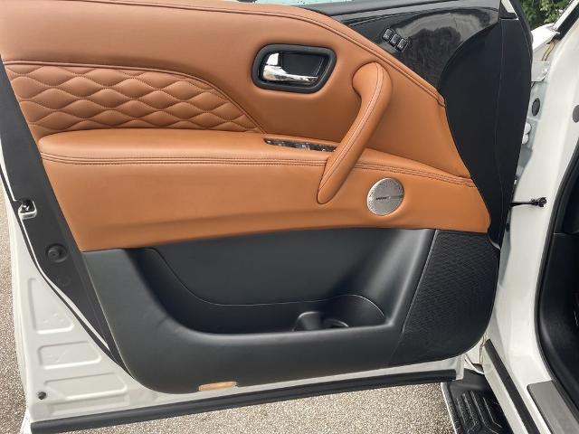 2024 INFINITI QX80 SENSORY AWD