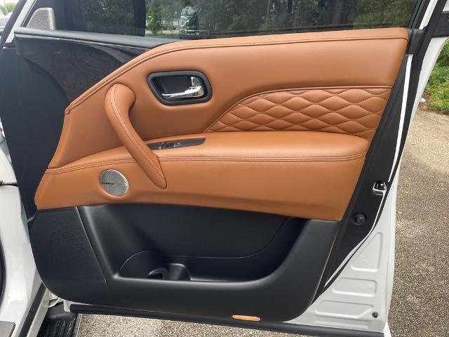 2024 INFINITI QX80 SENSORY AWD