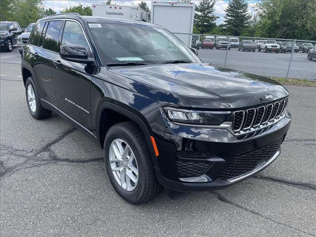 2024 Jeep Grand Cherokee Laredo X 4x4