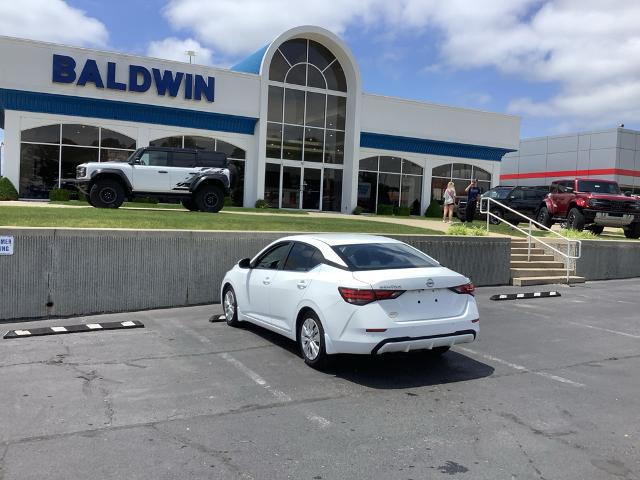2020 Nissan Sentra S Xtronic CVT