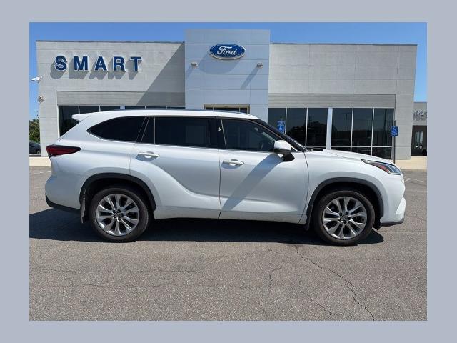2022 Toyota Highlander Limited for sale in South Boston, VA
