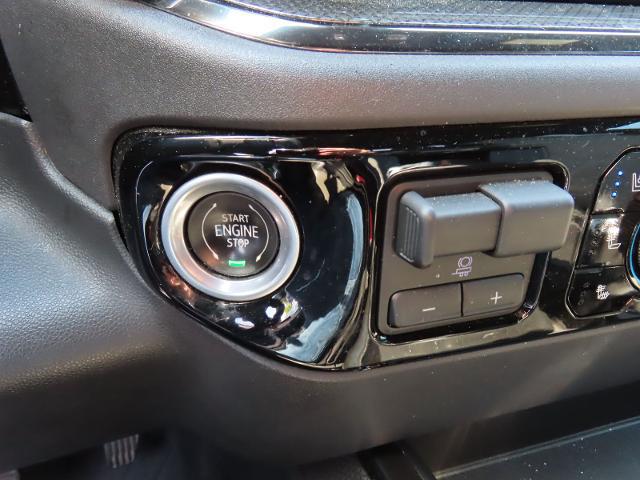 2022 Chevrolet Silverado 1500 4WD Crew Cab Short Bed ZR2