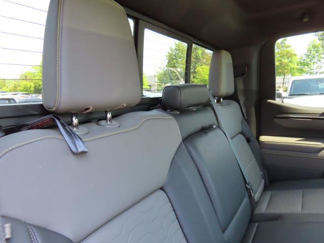 2022 Chevrolet Silverado 1500 4WD Crew Cab Short Bed ZR2