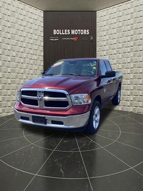 2024 Ram 1500 Classic SLT Quad Cab 4x4 6'4" Box
