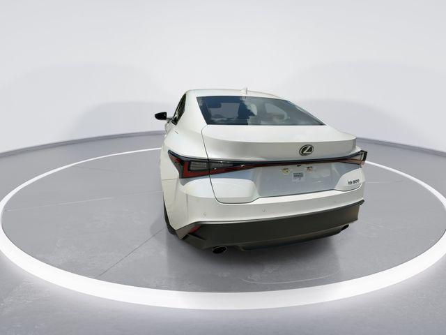 2024 Lexus IS 300 300