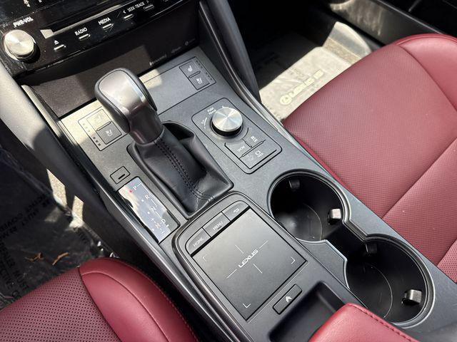 2024 Lexus IS 300 300