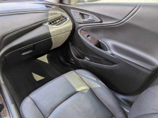2022 Chevrolet Malibu FWD Premier