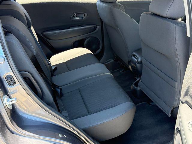 2022 Honda HR-V 2WD LX