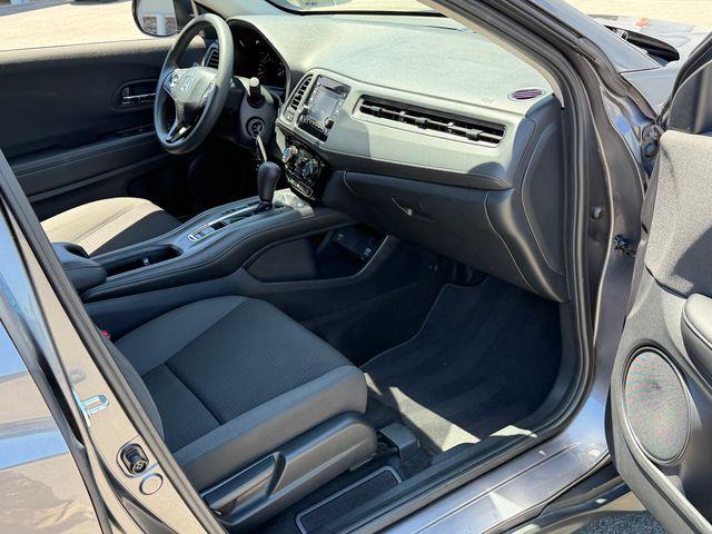 2022 Honda HR-V 2WD LX