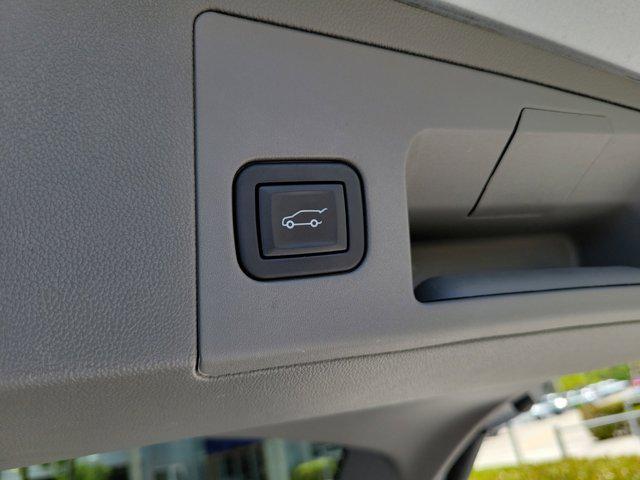 2024 Cadillac XT5 FWD Premium Luxury