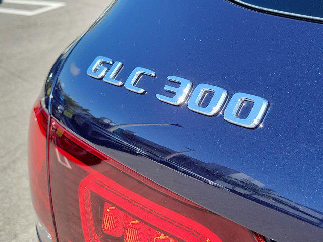 2022 Mercedes-Benz GLC SUV