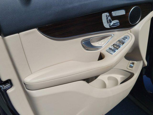 2022 Mercedes-Benz GLC SUV