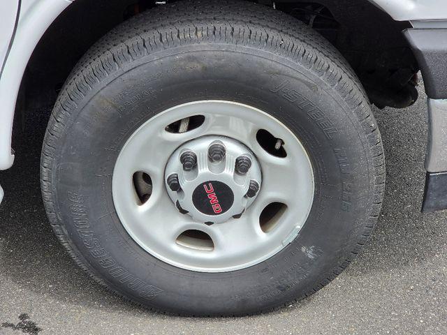 2024 GMC Savana Cargo RWD 2500 Regular Wheelbase Work Van