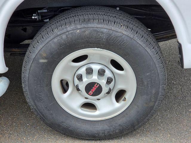 2024 GMC Savana Cargo RWD 2500 Regular Wheelbase Work Van