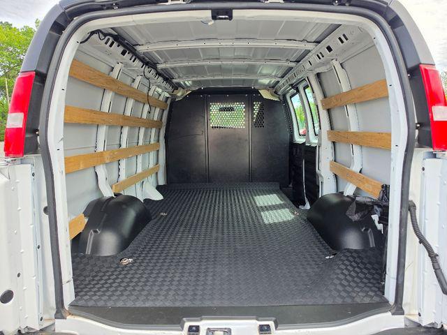2024 GMC Savana Cargo RWD 2500 Regular Wheelbase Work Van