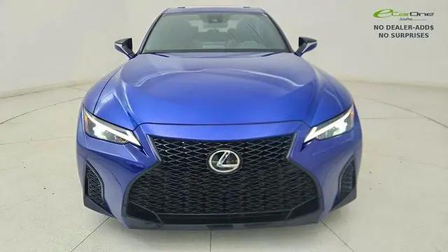 2025 Lexus IS 350 F SPORT Design