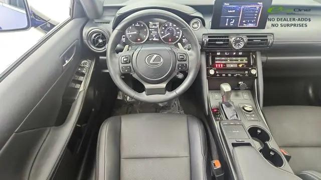 2025 Lexus IS 350 F SPORT Design
