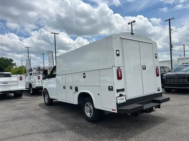 2026 Chevrolet Express Cutaway Work Van