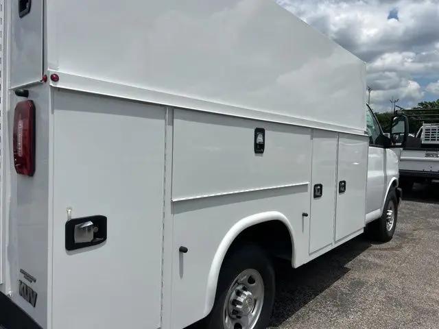 2026 Chevrolet Express Cutaway Work Van