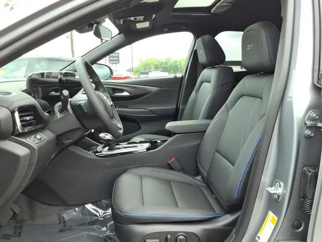 2026 Buick NV Sport Touring FWD