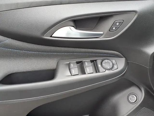 2026 Buick NV Sport Touring FWD