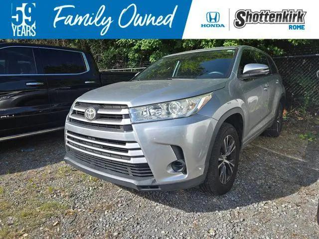 2018 Toyota Highlander LE for sale in Rome, GA
