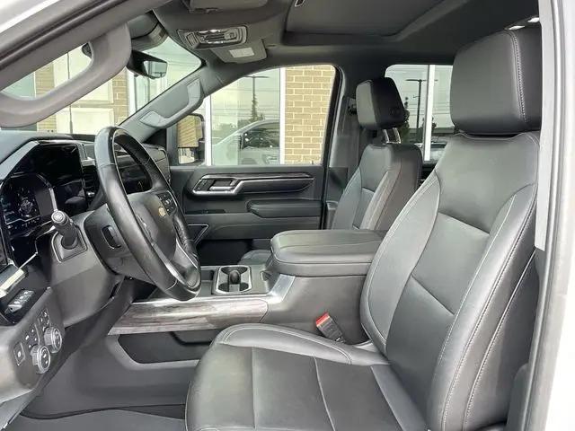 2024 Chevrolet Silverado 3500HD 4WD Crew Cab Long Bed LTZ
