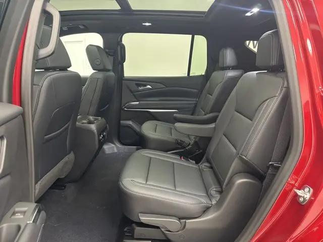 2026 Chevrolet Traverse FWD LT